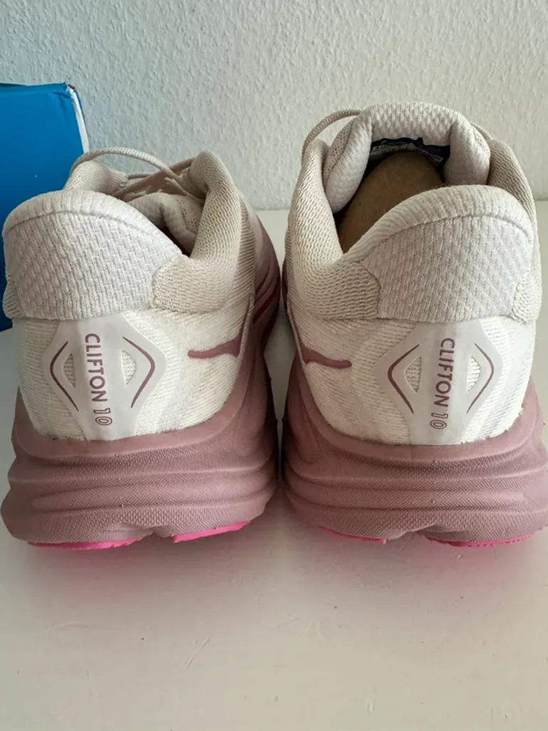Used Hoka Clifton 10 bike — image 4 of 6