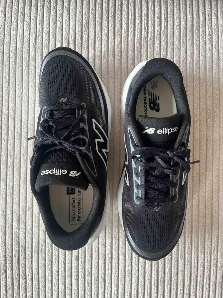 Used New Balance Ellipse V1 bike — image 4 of 9