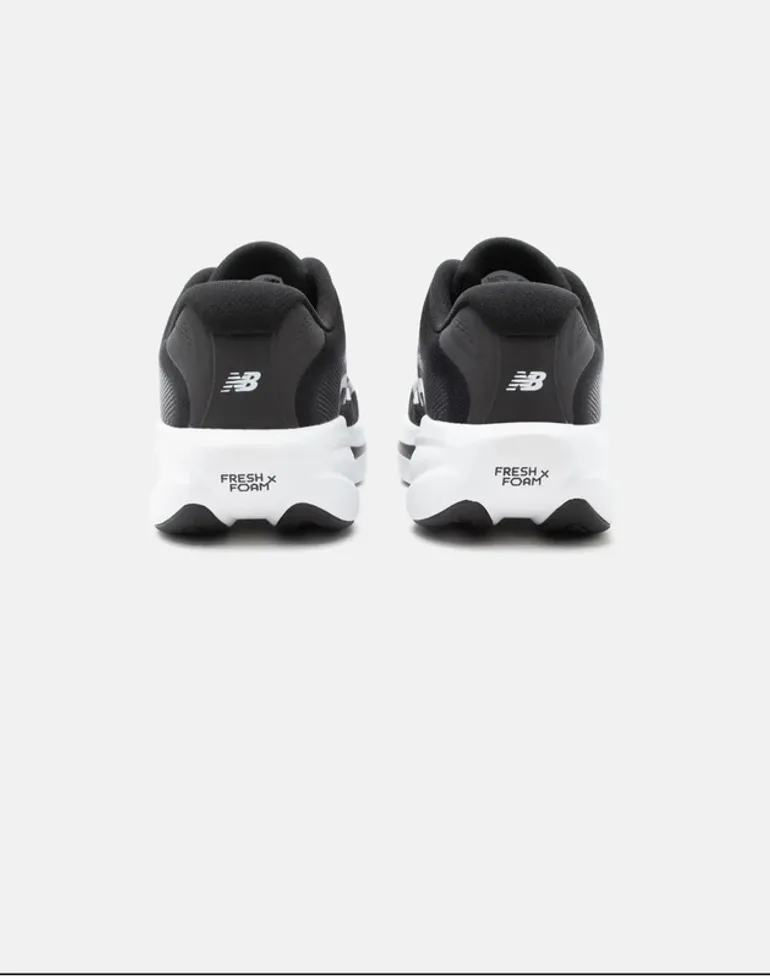 Used New Balance Ellipse V1 bike — image 7 of 9