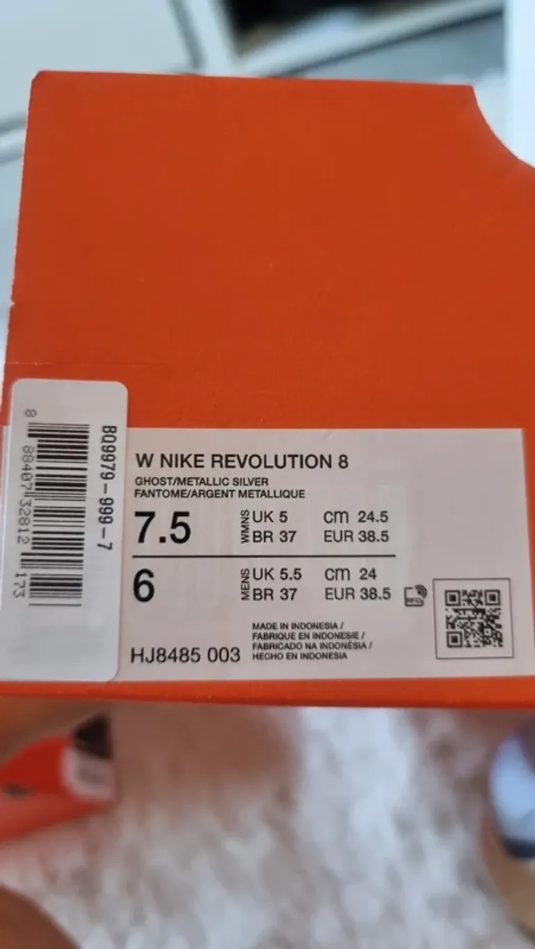 Used Nike Revolution 8 bike — image 5 of 5