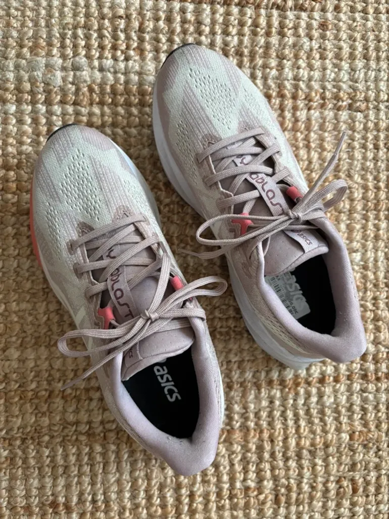 Used Asics Dynablast 5 bike — image 2 of 5