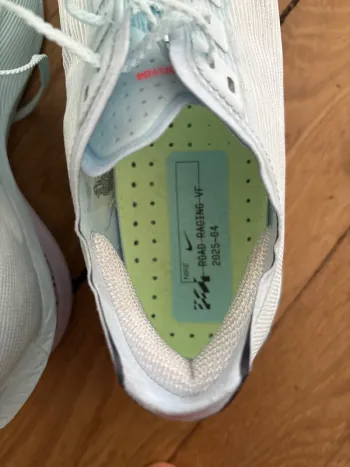 Used Nike Vaporfly 4 bike — image 5 of 5