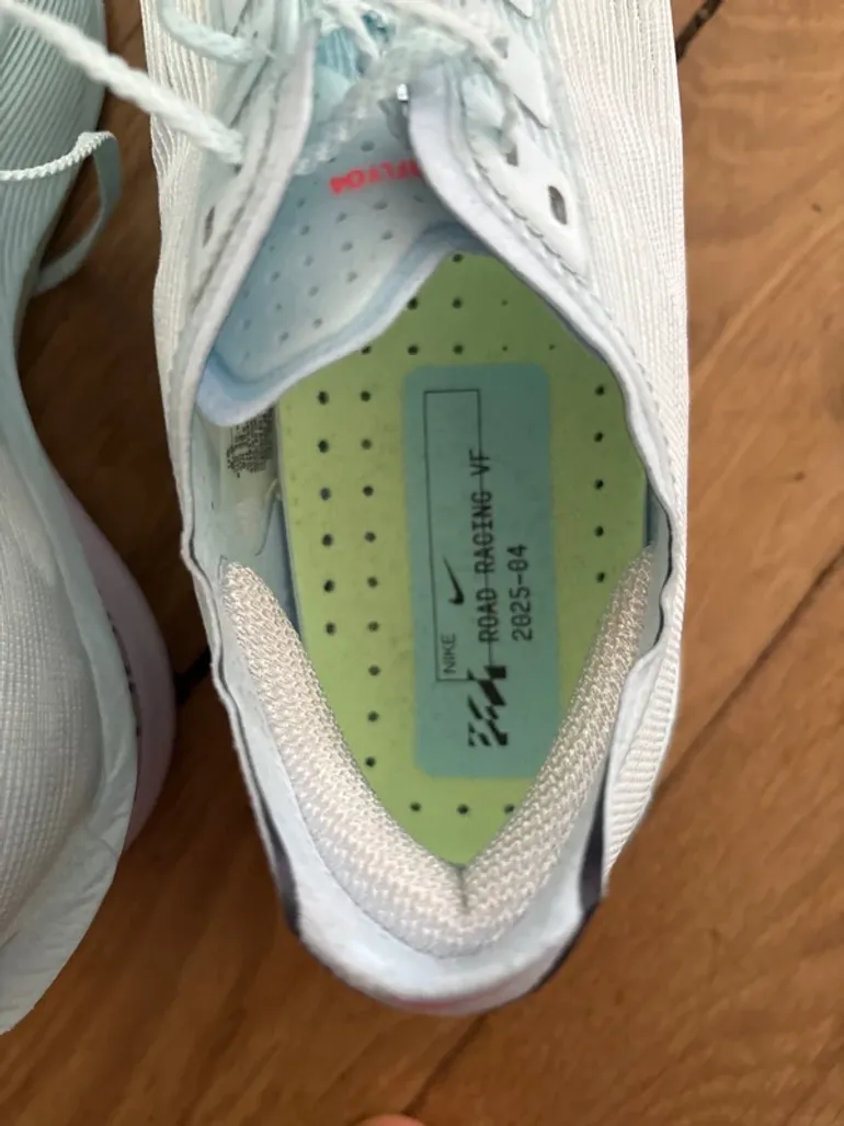 Used Nike Vaporfly 4 bike — image 5 of 5