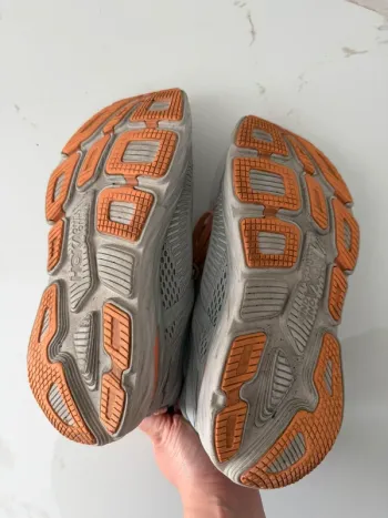 Used Hoka Bondi 7 bike — image 3 of 4