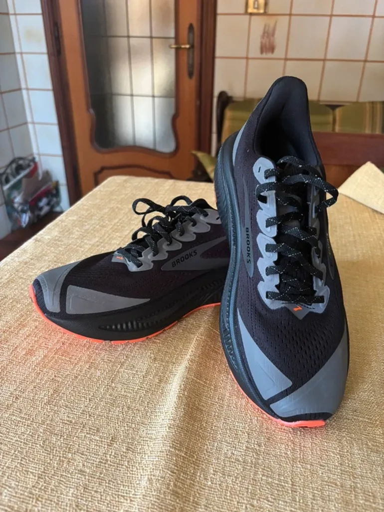 Brooks Ghost 17 bike de segunda mano — imagen 2 de 9