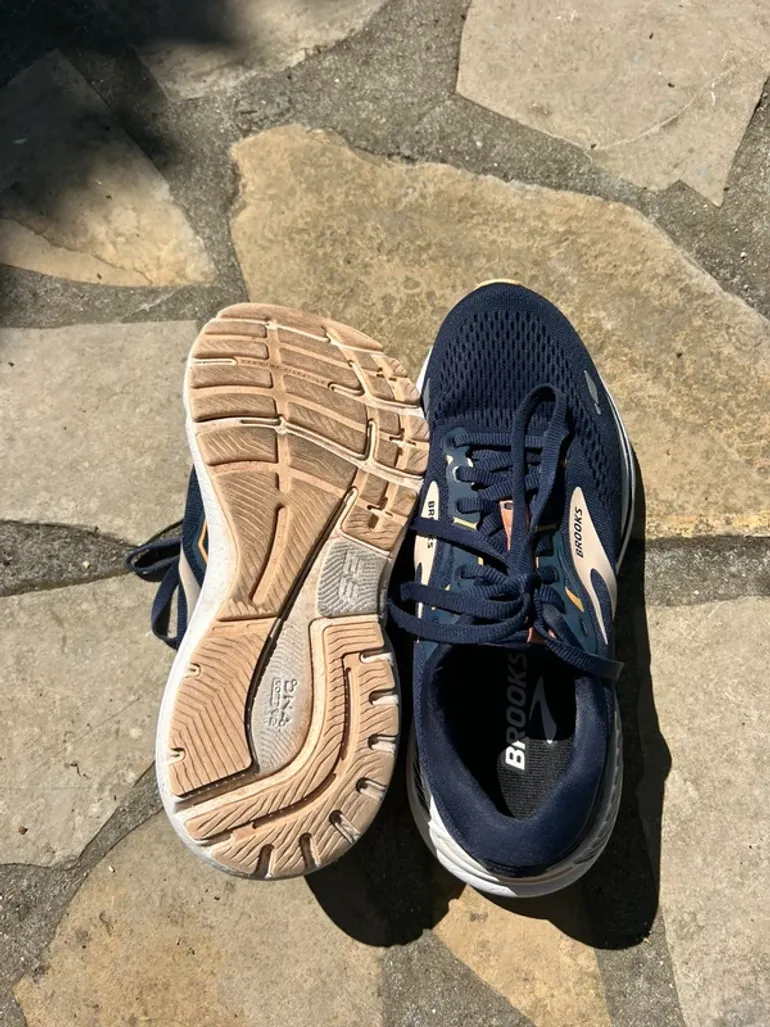 Gebrauchtes Brooks Running Shoes bike — Bild 2 von 5