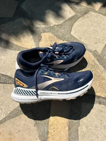 Used Brooks Running Shoes Running Shoes
