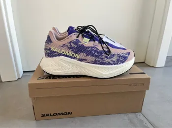 Used Salomon Aero Glide 4GRVL Running Shoes