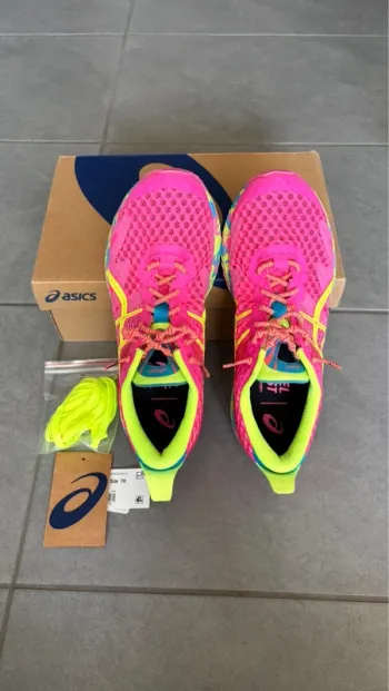 Used Asics GEL-Noosa Tri 12 Running Shoes