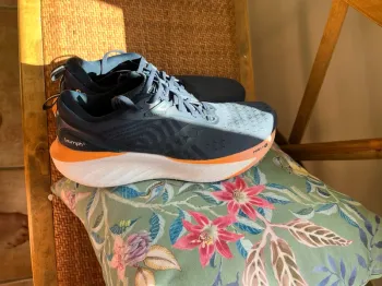 Used Saucony Triumph 22 bike — image 5 of 6