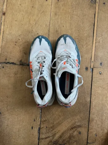 Used Hoka Torrent 4 Running Shoes