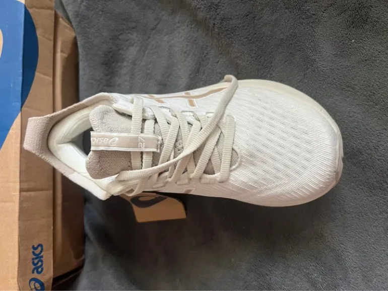 Used Asics Gel-Nimbus 27 bike — image 6 of 8