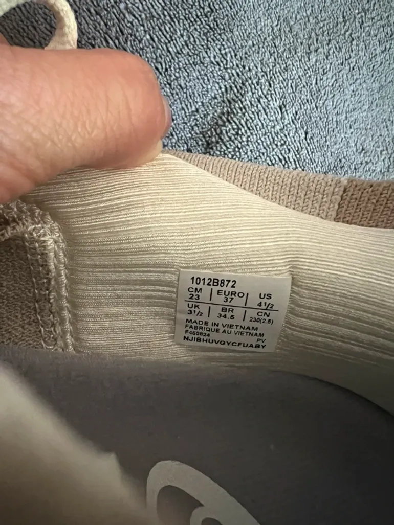 Used Asics Gel-Nimbus 27 bike — image 4 of 8