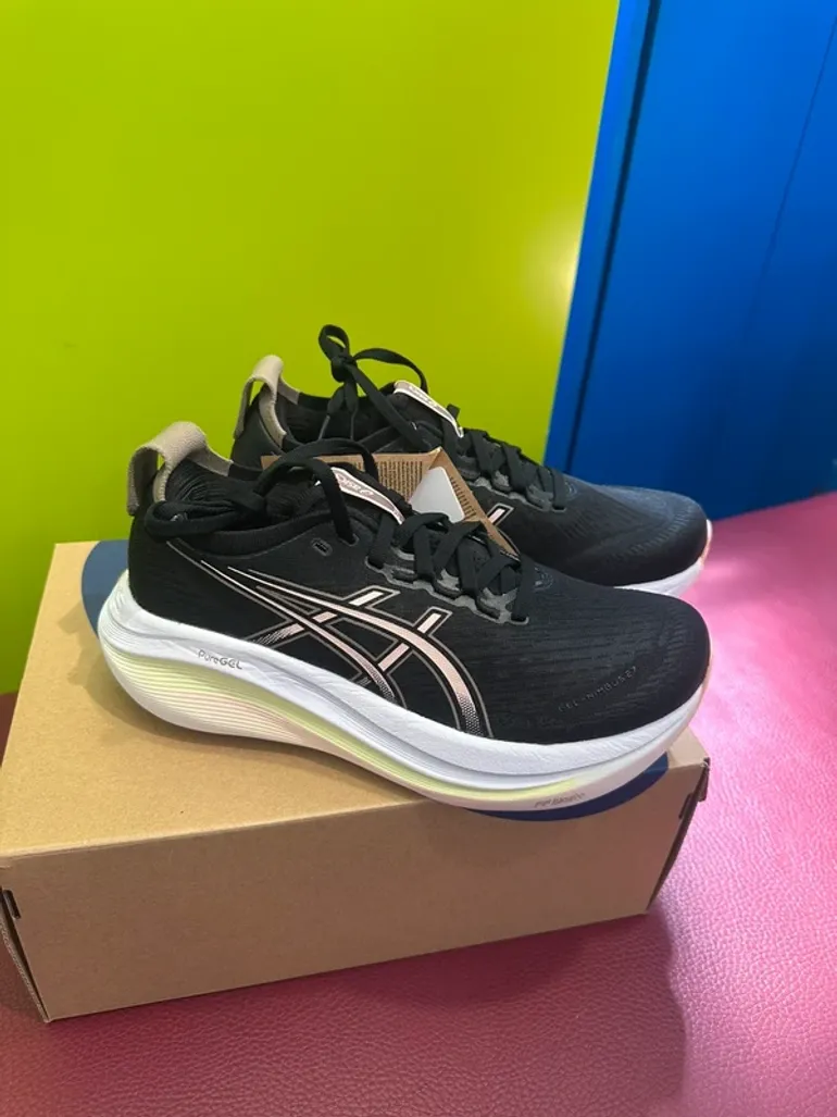 Used Asics Gel-nimbus 27 bike — image 3 of 3