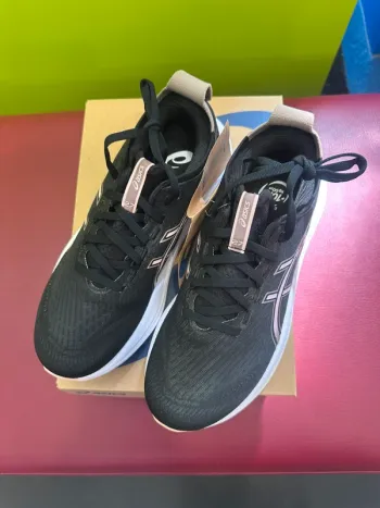 Used Asics Gel-nimbus 27 bike — image 2 of 3
