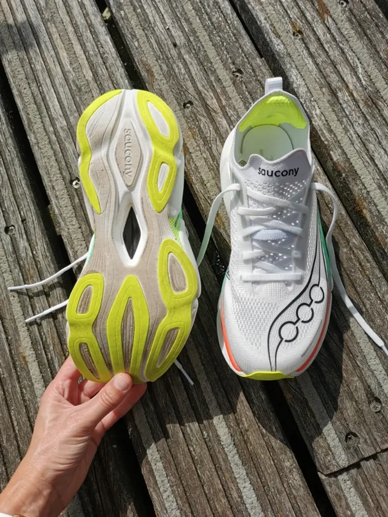 Used Saucony Endorphin Elite 3 bike — image 4 of 6