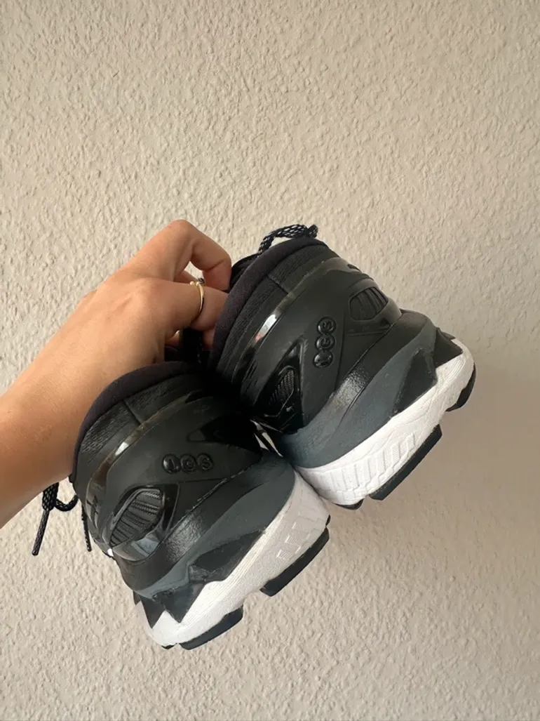 Used Asics Gel Kayano 27 bike — image 5 of 5
