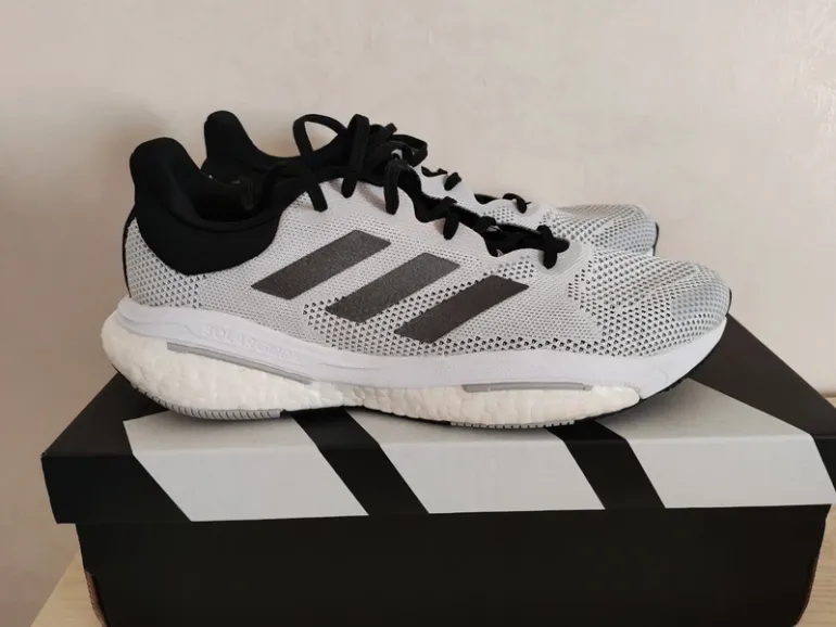Used Adidas Solar Glide 5 boost bike — image 5 of 10
