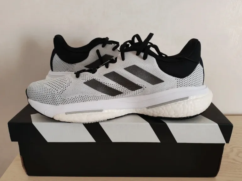 Used Adidas Solar Glide 5 boost bike — image 6 of 10