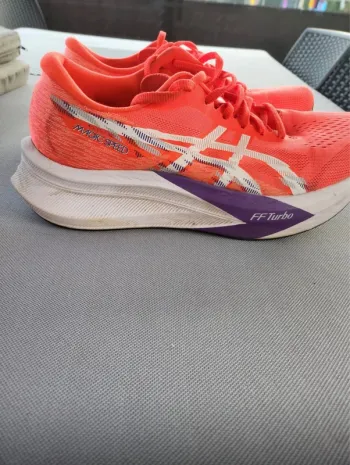 Asics Running Shoes bike d'occasion — image 2 sur 5