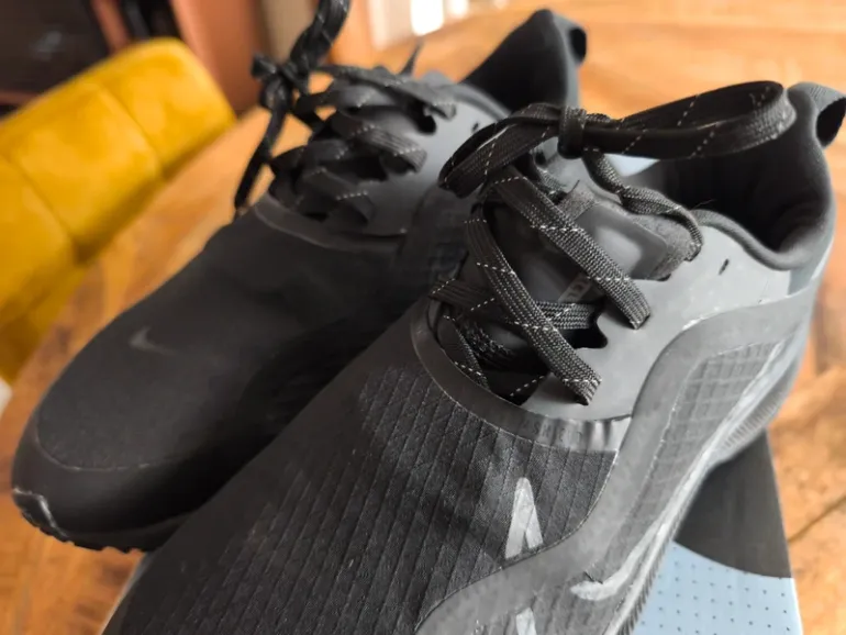Used Pegasus Nike Air Zoom 37 Shield bike — image 7 of 15