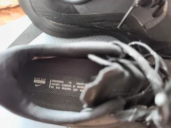 Used Pegasus Nike Air Zoom 37 Shield bike — image 8 of 15