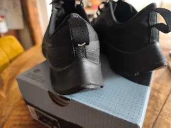 Used Pegasus Nike Air Zoom 37 Shield bike — image 6 of 15