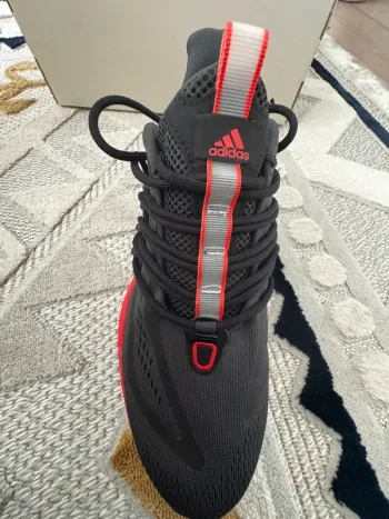 Used Adidas Shoes bike — image 3 of 7