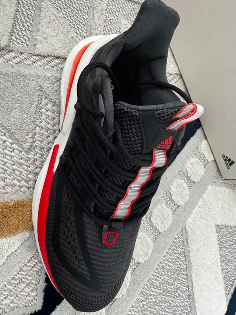 Used Adidas Shoes bike — image 2 of 7