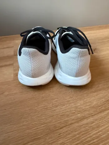 New Balance Sneaker bike d'occasion — image 3 sur 5