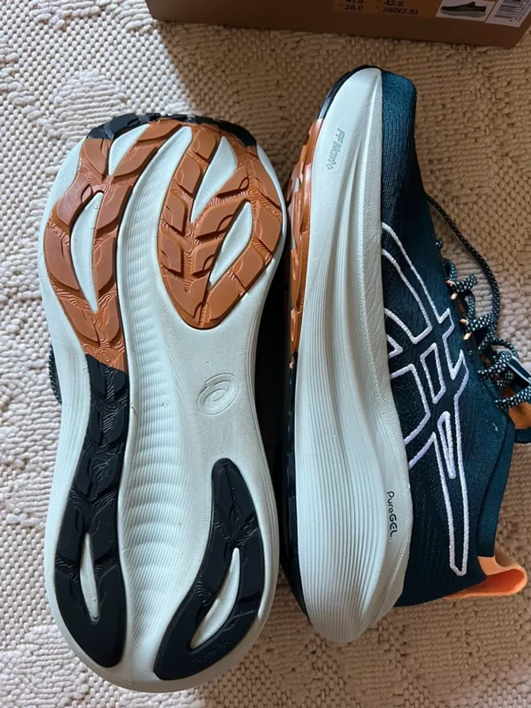Gebrauchtes Asics Gel Nimbus 27 TR bike — Bild 4 von 6