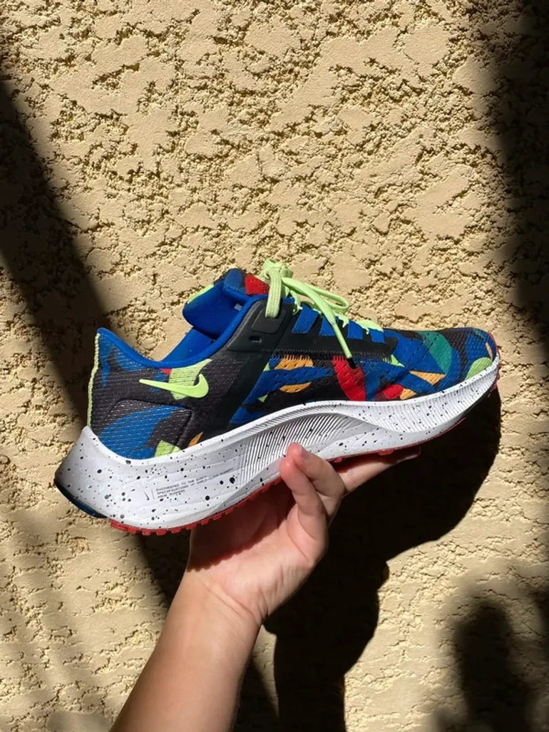 Used Pegasus Nike Air Zoom 38 A.I.R. Kelly Anna London bike — image 15 of 15