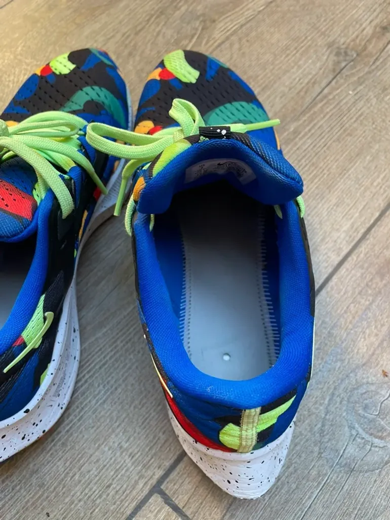 Used Pegasus Nike Air Zoom 38 A.I.R. Kelly Anna London bike — image 14 of 15