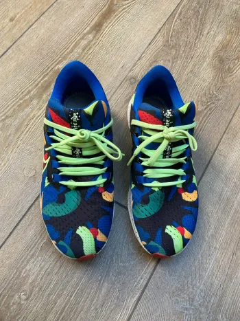Used Pegasus Nike Air Zoom 38 A.I.R. Kelly Anna London bike — image 2 of 15