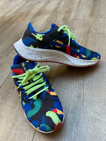 Used Pegasus Nike Air Zoom 38 A.I.R. Kelly Anna London bike — image 12 of 15