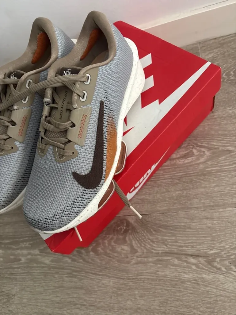 Brugt Nike Air Zoom Infinity Tour Next % bike — billede 6 af 6