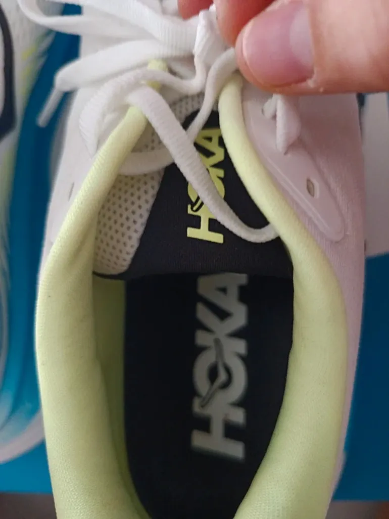 Used Hoka Clifton 11 bike — image 7 of 8