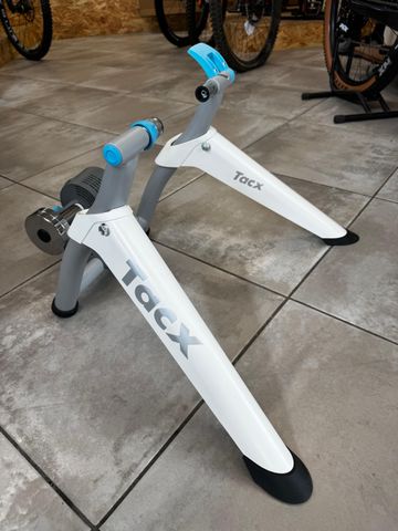 Tacx Flow smart Cycling Accessories d'occasion
