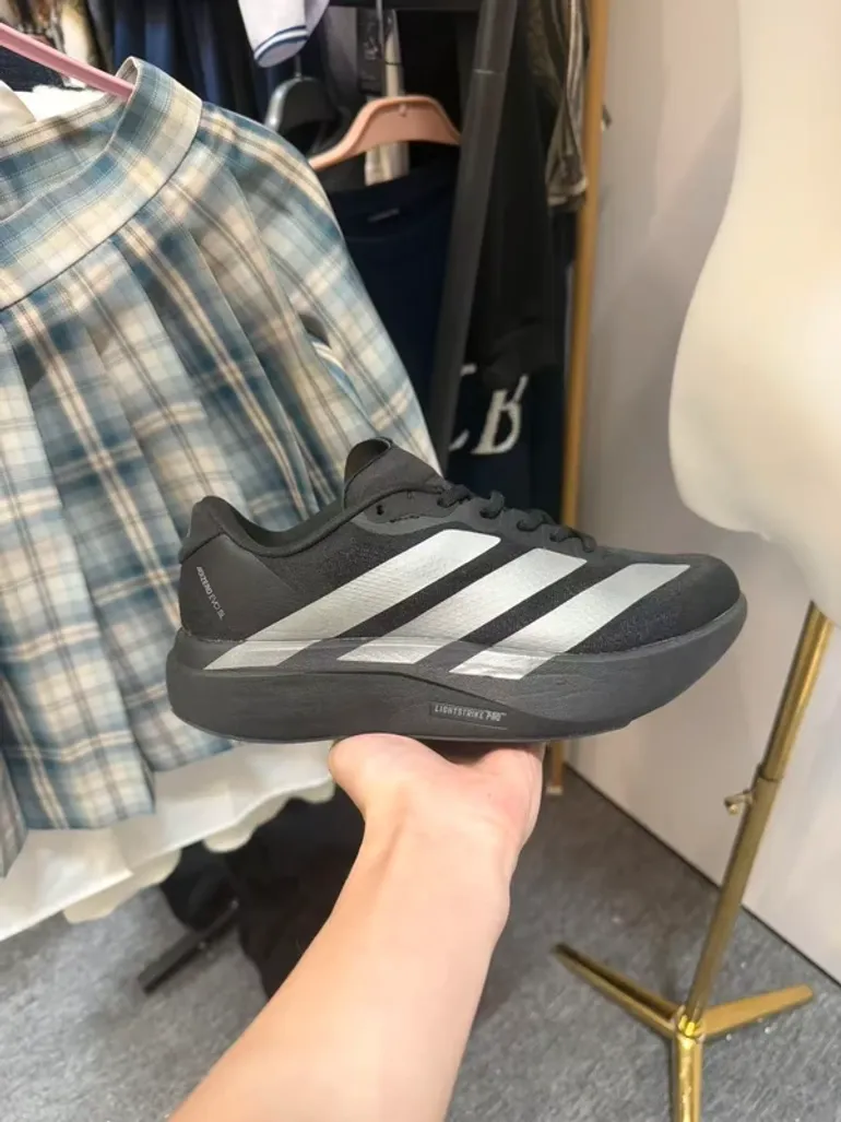 Used Adidas Adizero EVO SL bike — image 2 of 7