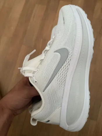 Gebrauchtes Nike Vomero 18 bike — Bild 3 von 6
