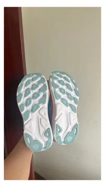 Použité Hoka Shoes size 42 bike — obrázek 5 z 6