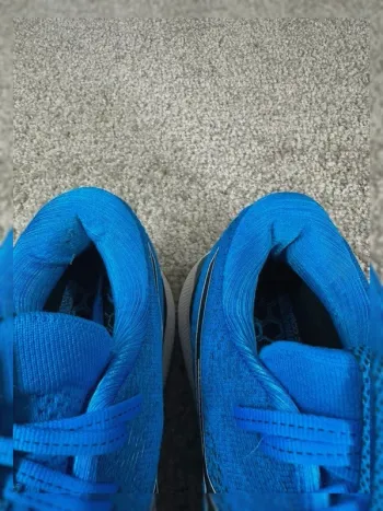 Used Asics Gel Nimbus 24 bike — image 11 of 13