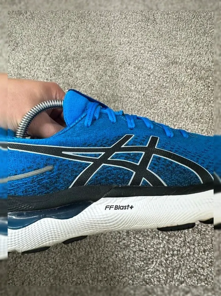 Used Asics Gel Nimbus 24 bike — image 6 of 13