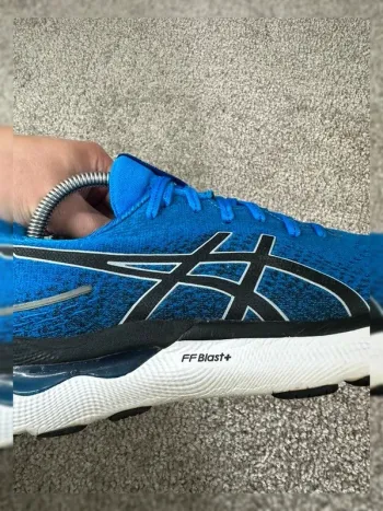 Used Asics Gel Nimbus 24 bike — image 6 of 13