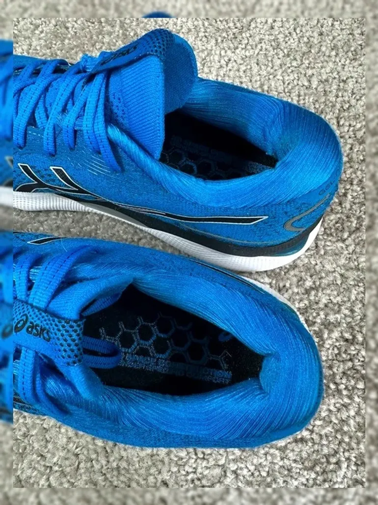 Used Asics Gel Nimbus 24 bike — image 10 of 13