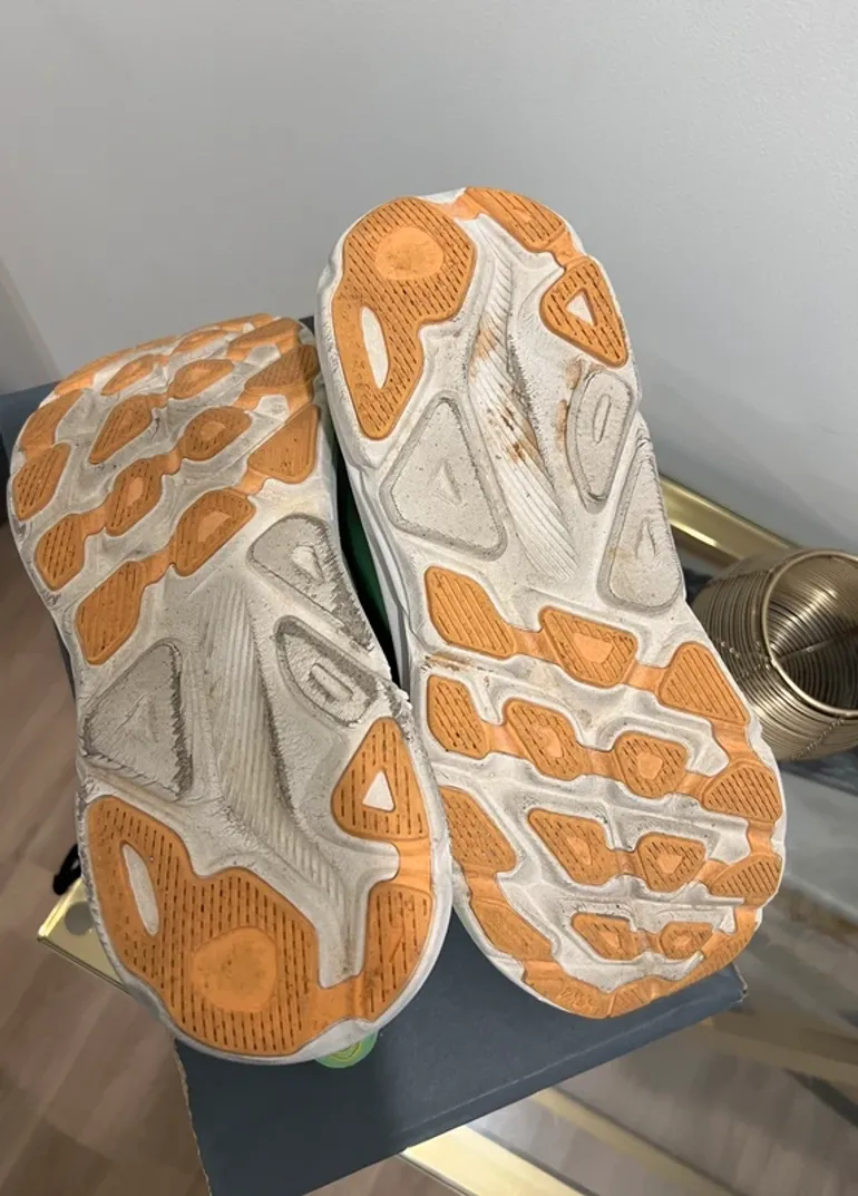 Used Hoka Clifton 9 bike — image 6 of 12