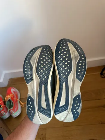 Used Hoka Mach 6 bike — image 5 of 5