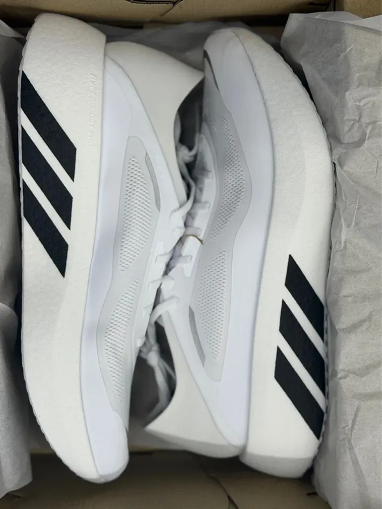 Used Adidas Hyperboost Run M bike — image 16 of 45