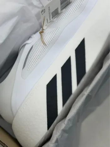 Used Adidas Hyperboost Run M bike — image 14 of 45