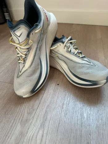 Brugt Hoka Cielo x1 bike — billede 2 af 6